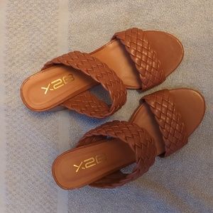High heels brown leather braided straps size 7